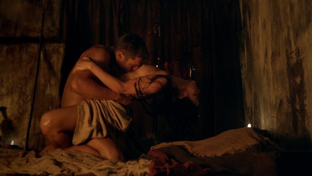 Голая Катрина из Спартак кровь и песок