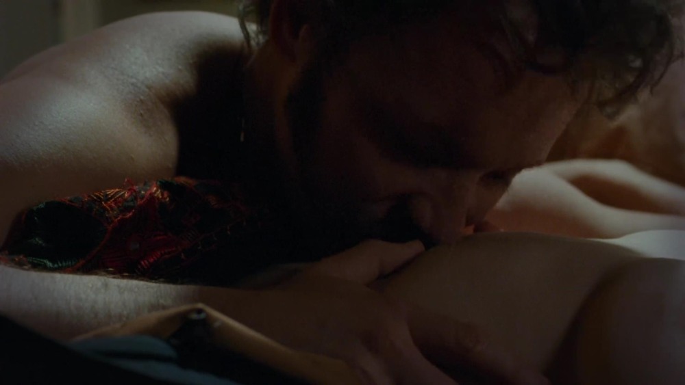 Аманда Сейфрид голая в фильме