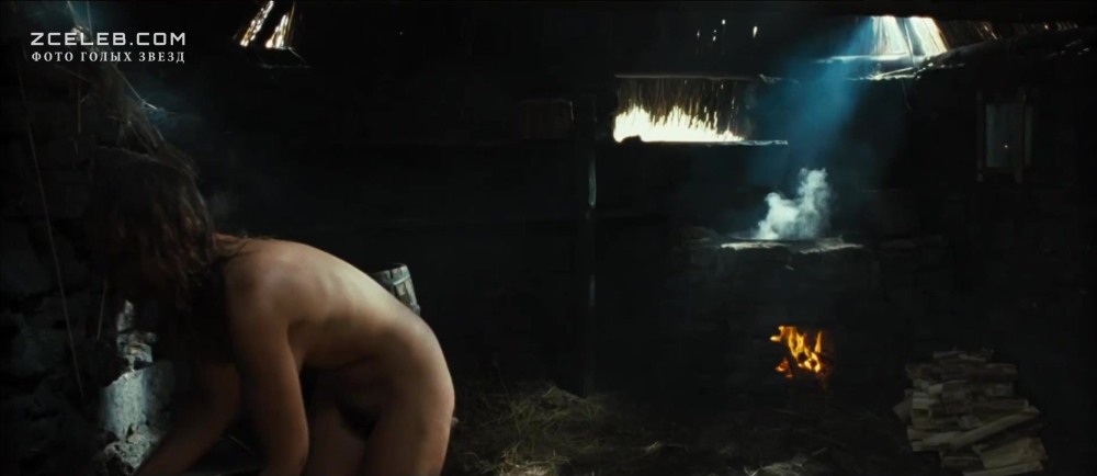 Дарья Екамасова голая в фильме