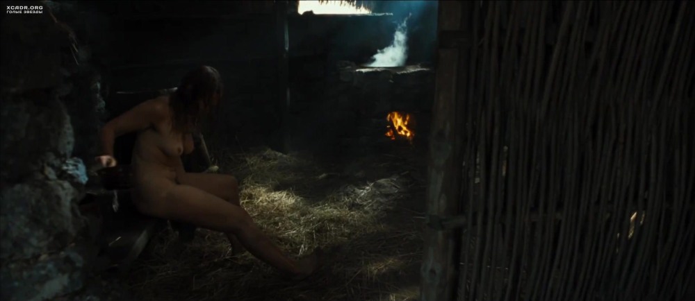 Дарья Екамасова голая в фильме