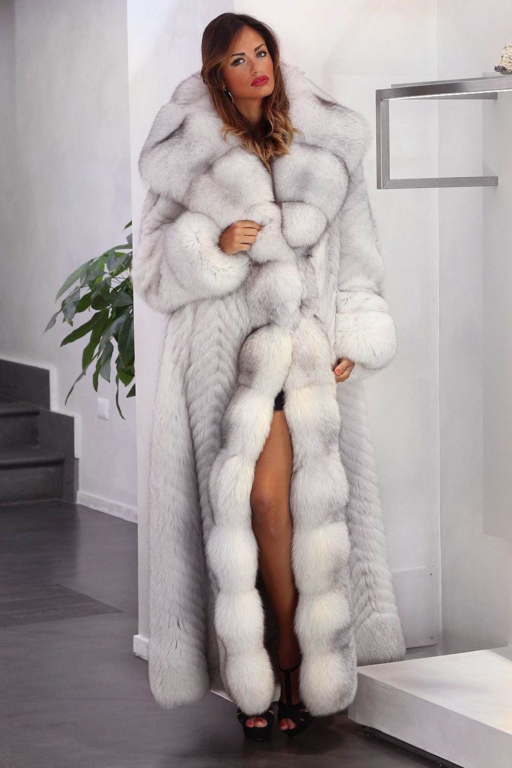 Шуба длинная