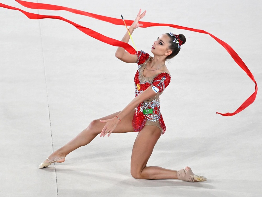 Арина Аверина обруч 2012