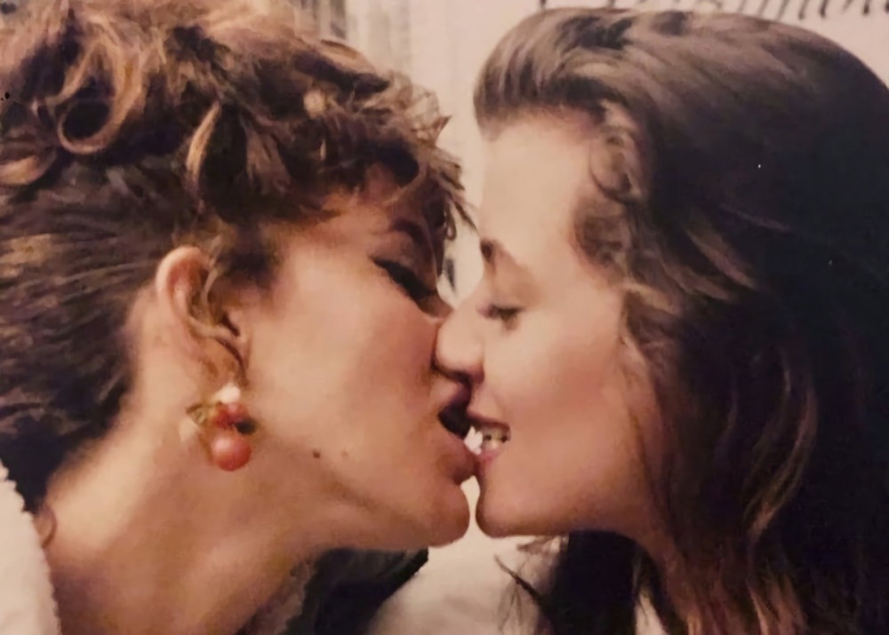 Миа Сара 1985