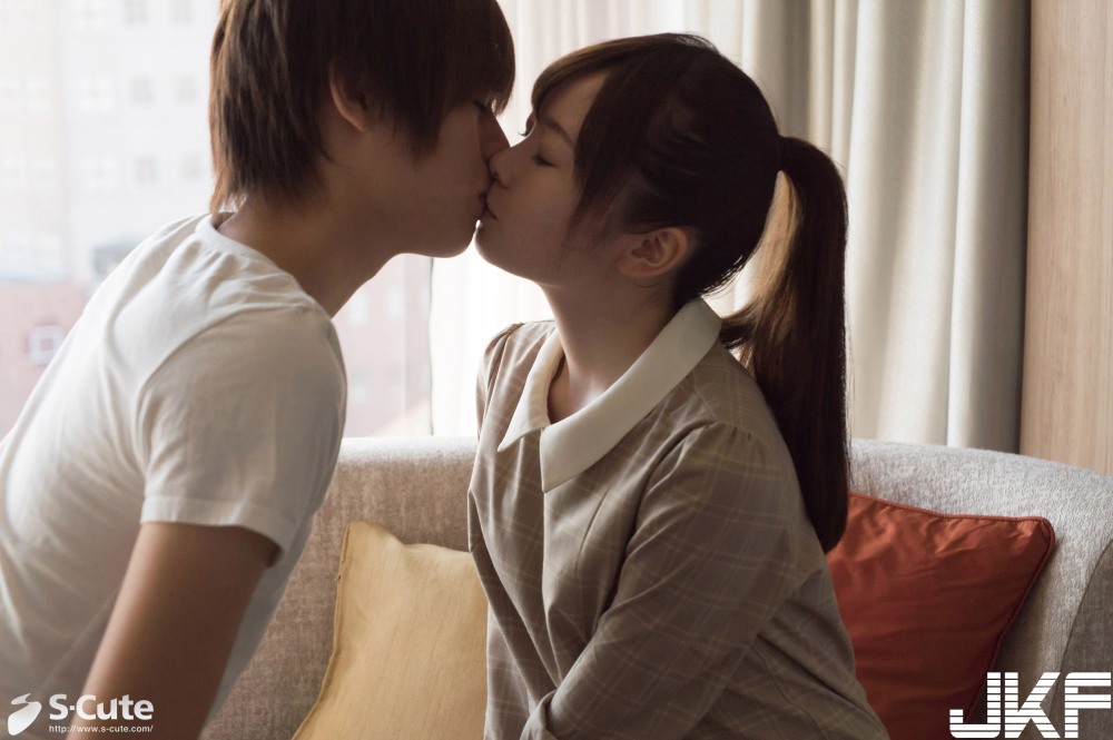 Пак Хэ Чжин в кровати