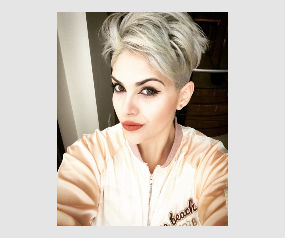 Сабина Пантус в купальнике