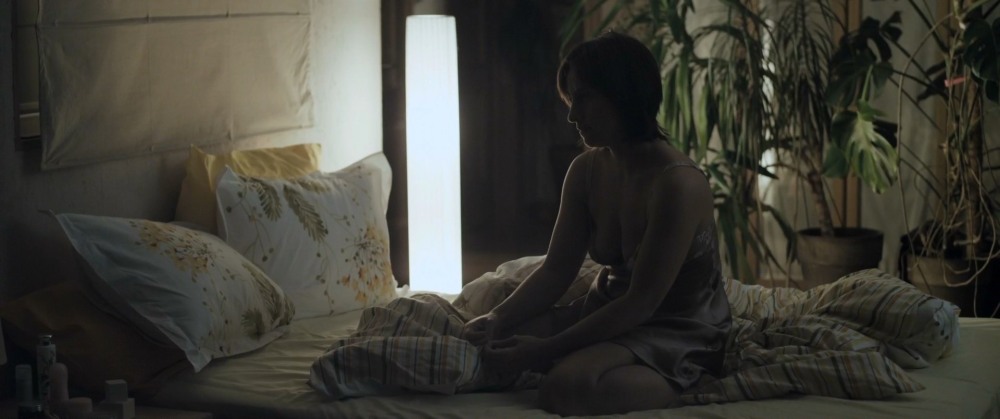 Юлия Ауг интимные места