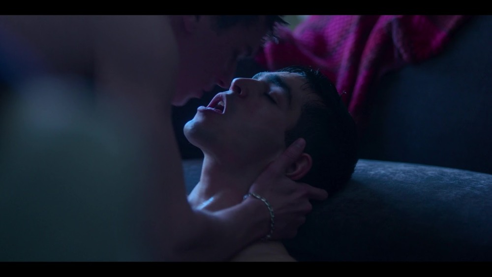 Александра Кузенкина в сериале отель Элеон