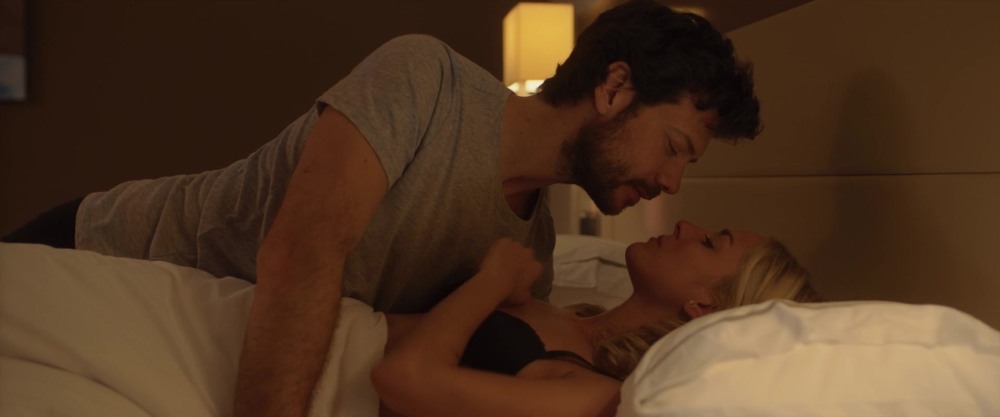 Адриана Угарте постельные сцены