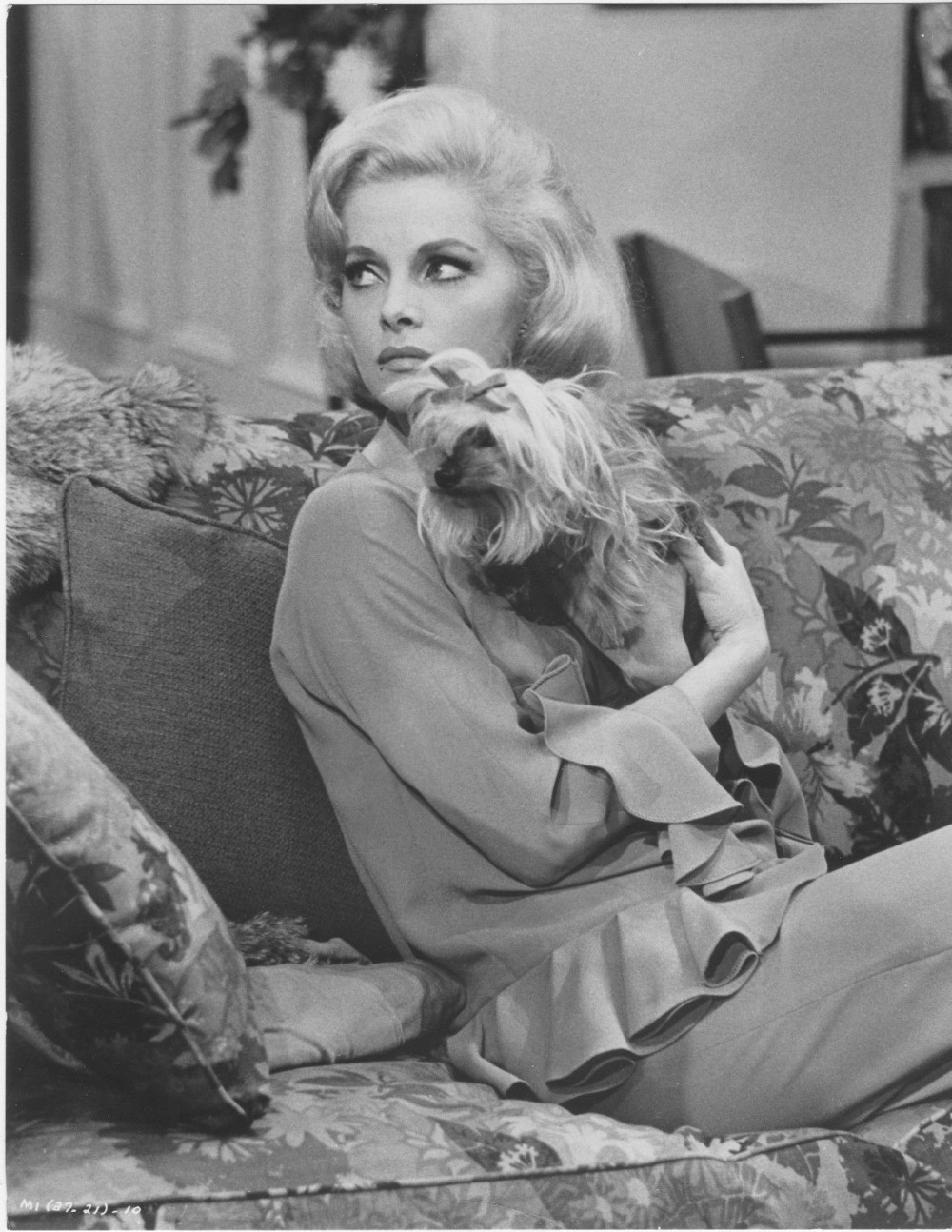 Virna Lisi в Вечернем платье