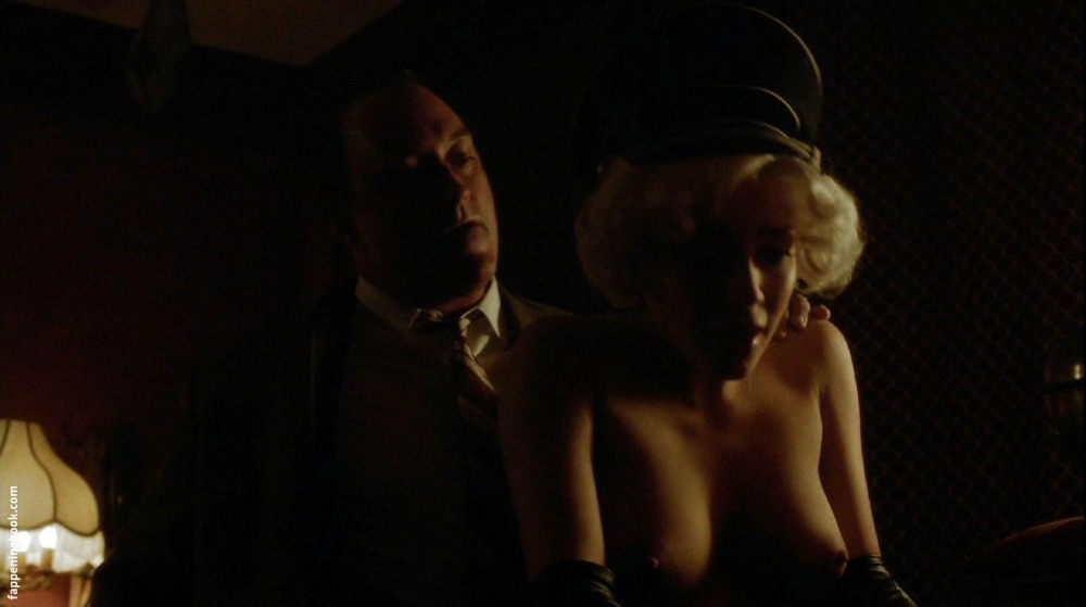 Елена Ксенофонтова голая