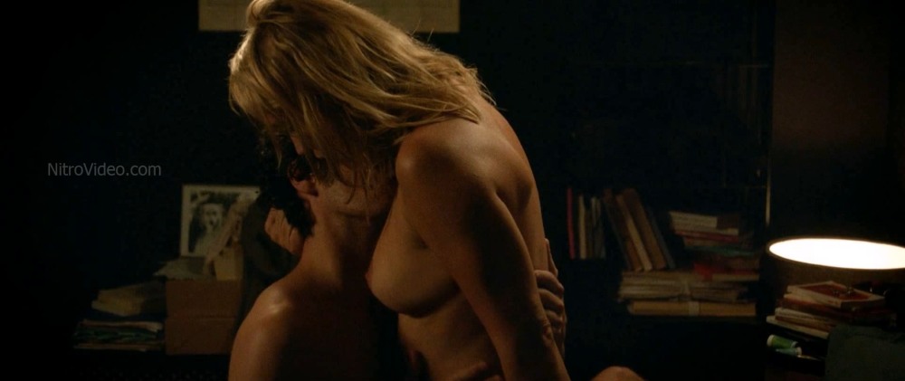 В постели с Викторией фильм 2016