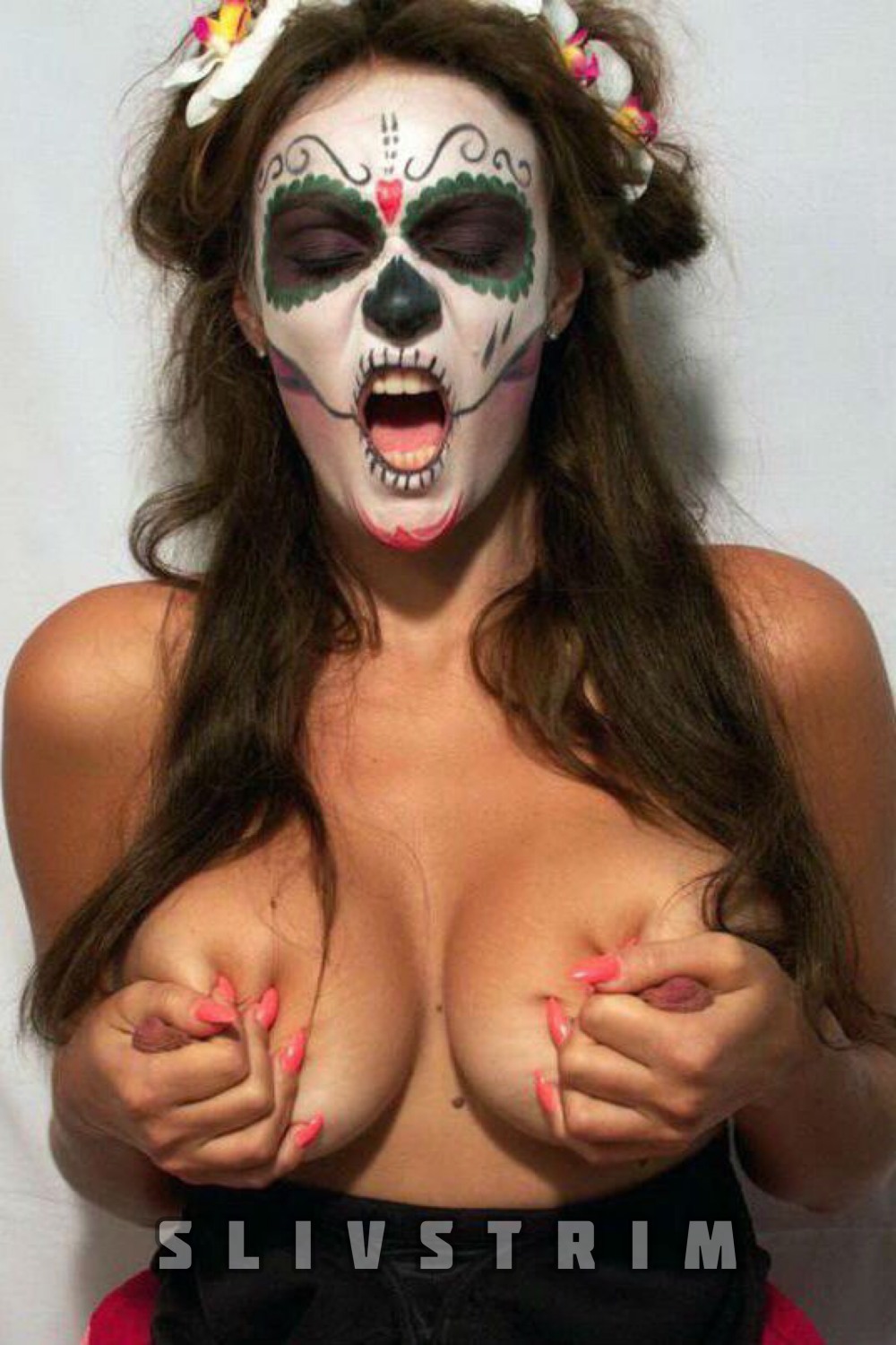 Алёна Водонаева в журнале Playboy