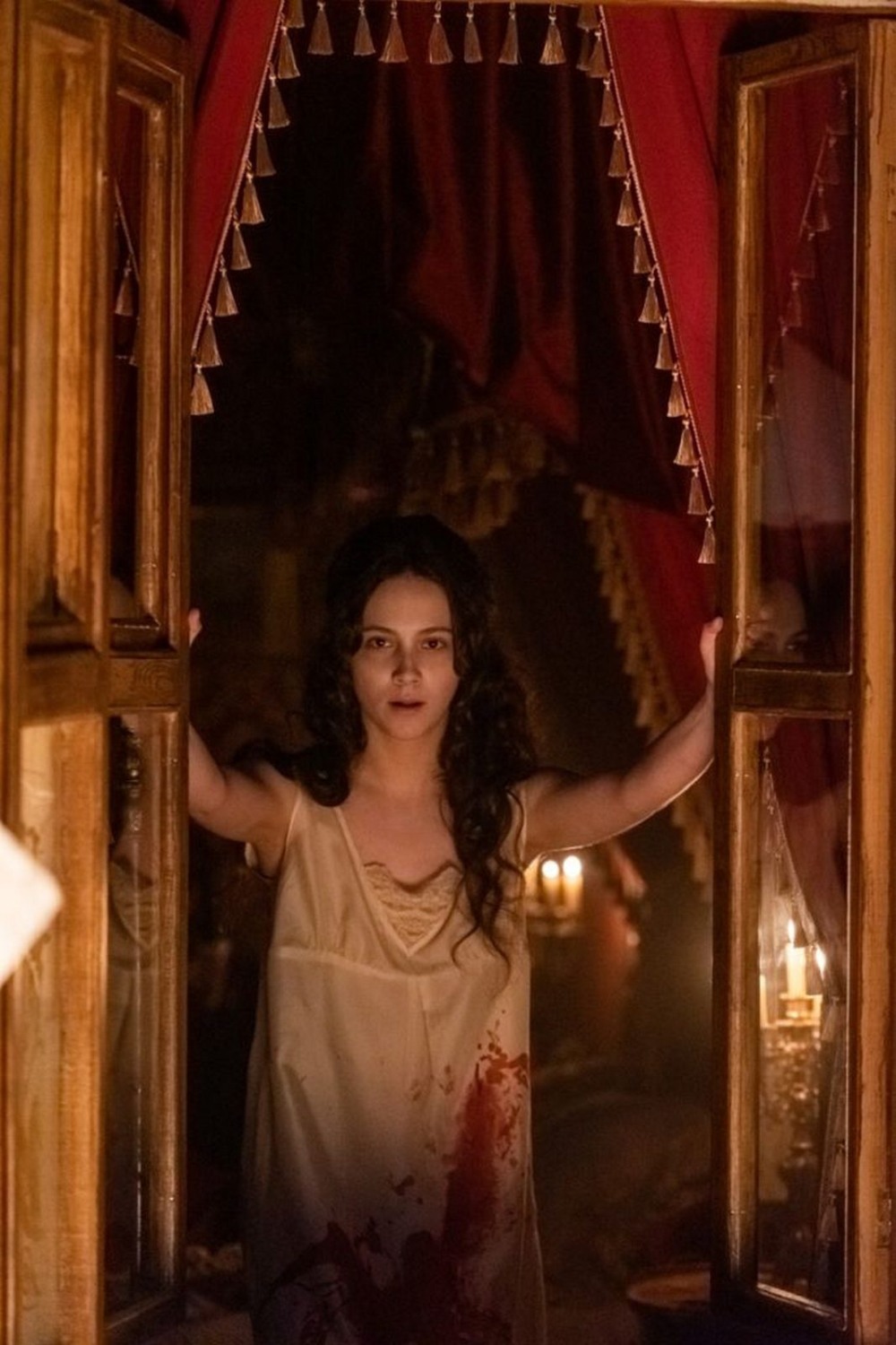 Яна Кошкина домашний арест