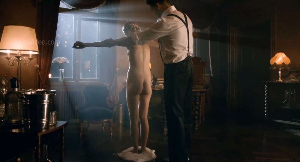 Голая Алина Томников фото