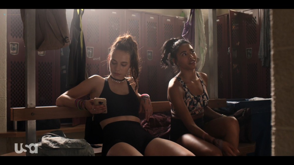 На 50 оттенков серого темнее