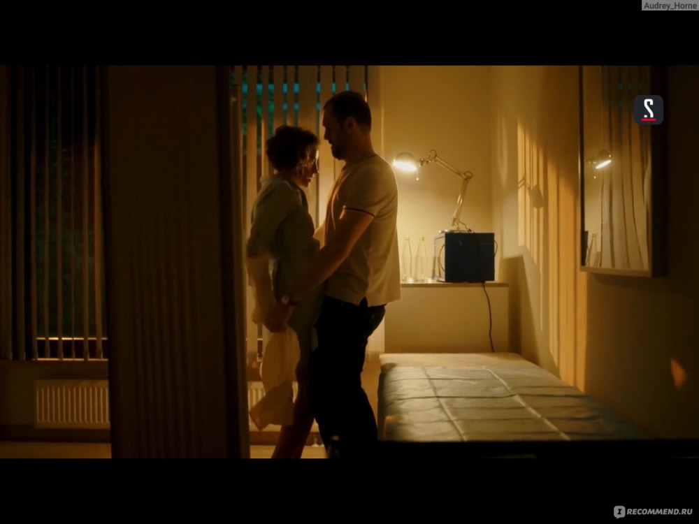 Дакота Джонсон сцены в 50 оттенков