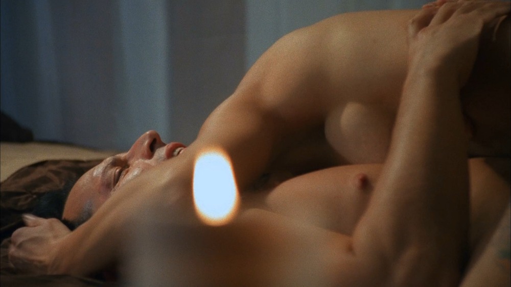 Сара Рамос постельные сцены