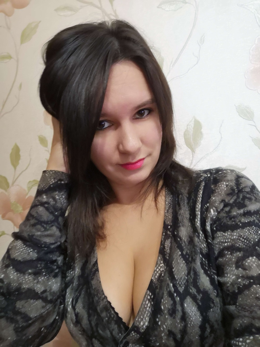 Happy end (сериал 2021 Лена Тронина