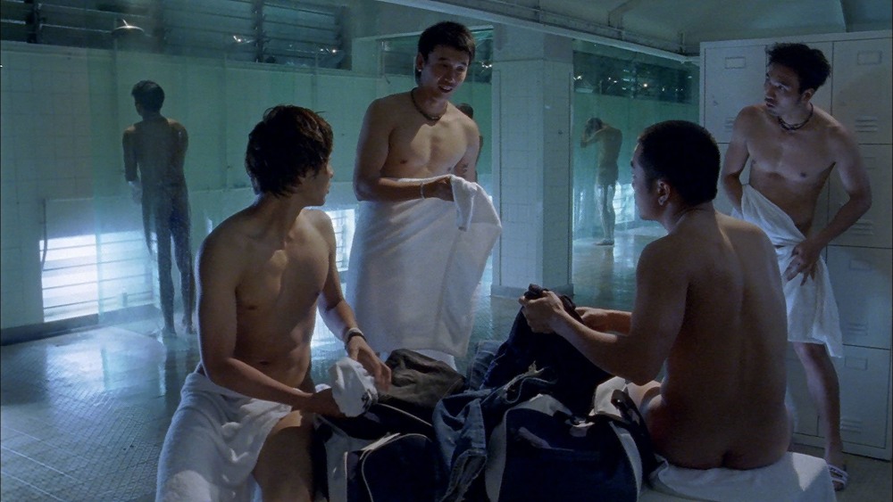 Красивые азиатские парни в трусах