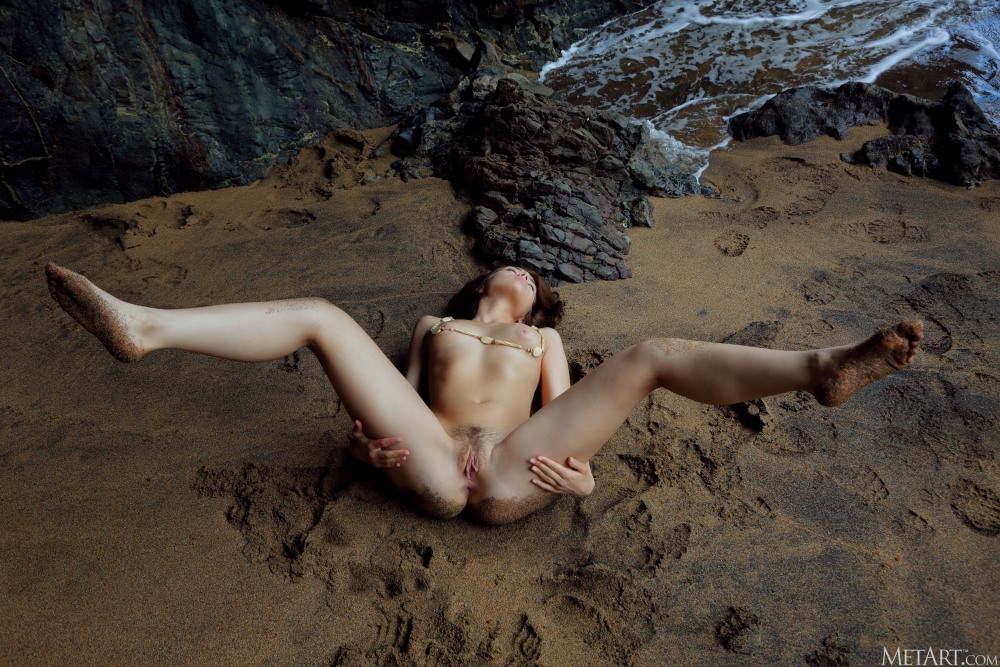 Keira Blue голые фотосессии