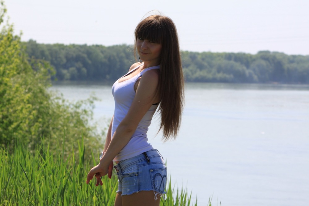 Бл Leonzo Ульяна