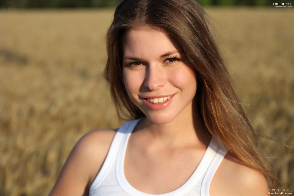 Олеся Бендер модель