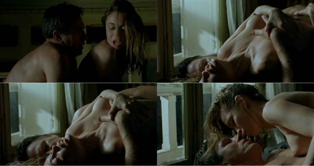 Голая Анна Пэкуин в сериале «настоящая кровь»