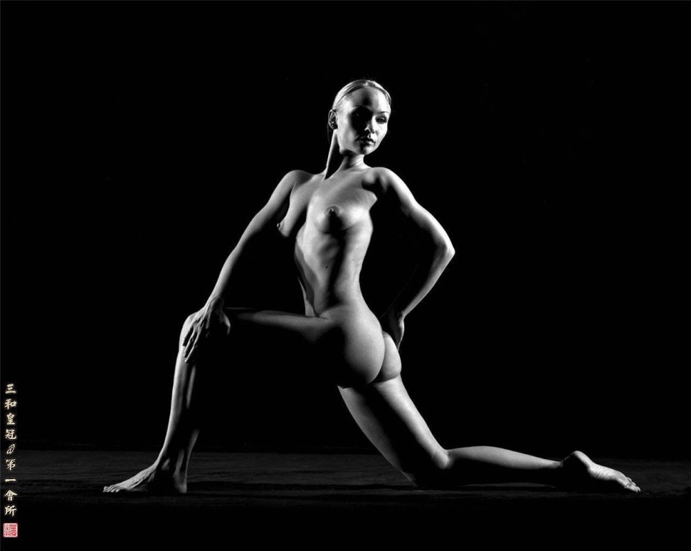 Лорен Рудик голая йога