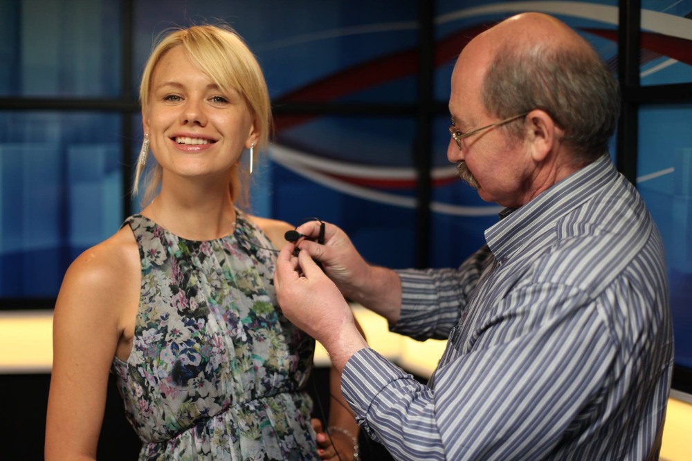 Алёна Коломина актриса