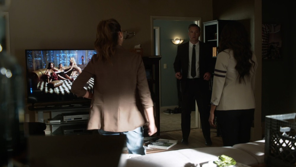 Sabina Gadecki антураж постельные сцены