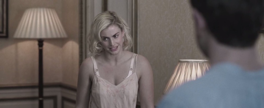 Стефани мартини фото ню