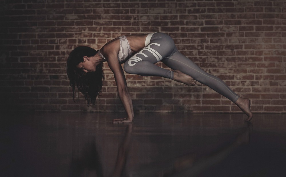 Стефани мартини в купальнике