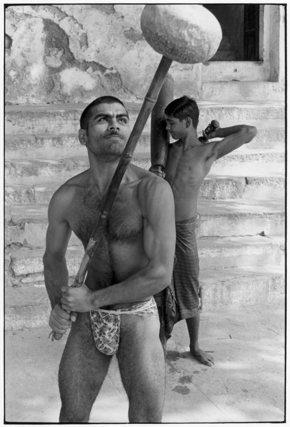 Мужчины в финской сауне