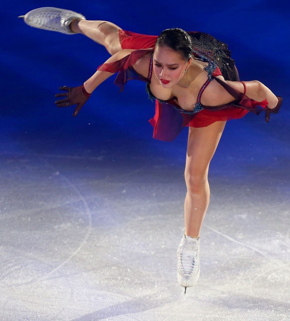 Медведева Евгения фигуристка ню
