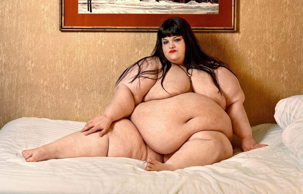 Модель плюс сайз Лондон Эндрюс nude