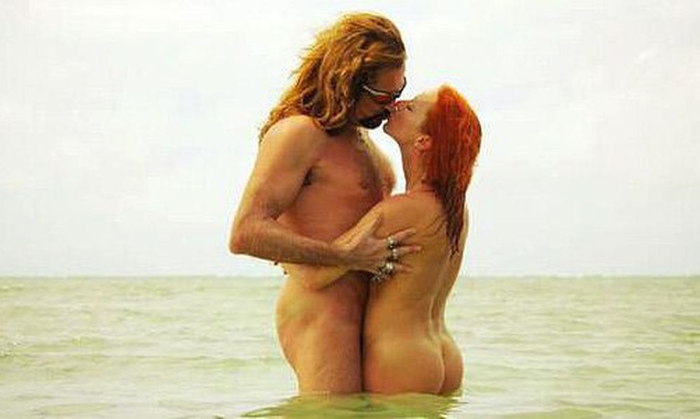 Джигурда и Анисина голые