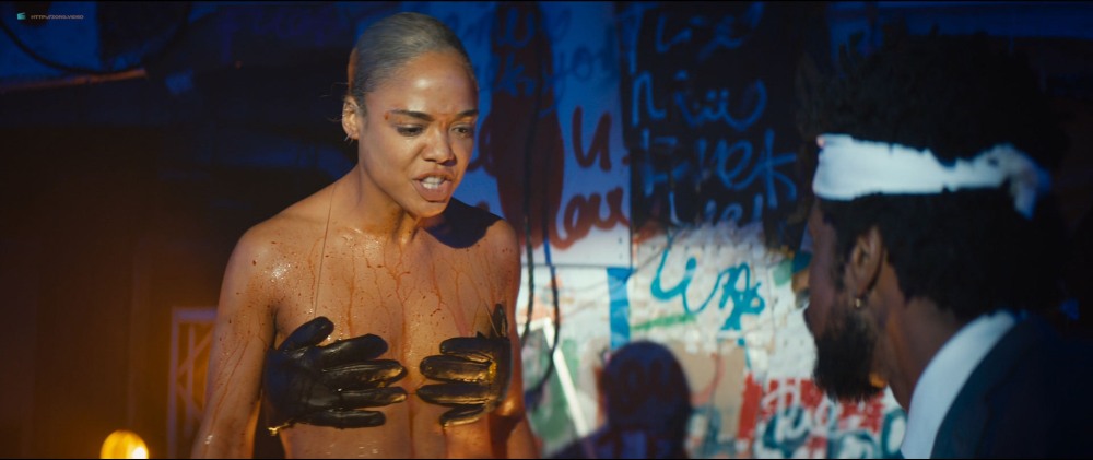 SEKS parno Тесса Томпсон Валькирия