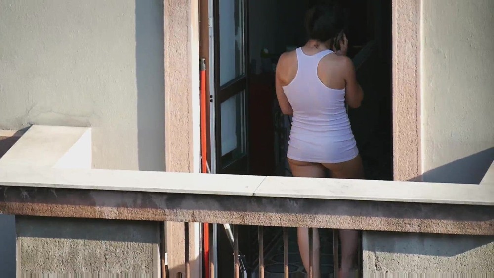Подглядывание за соседями