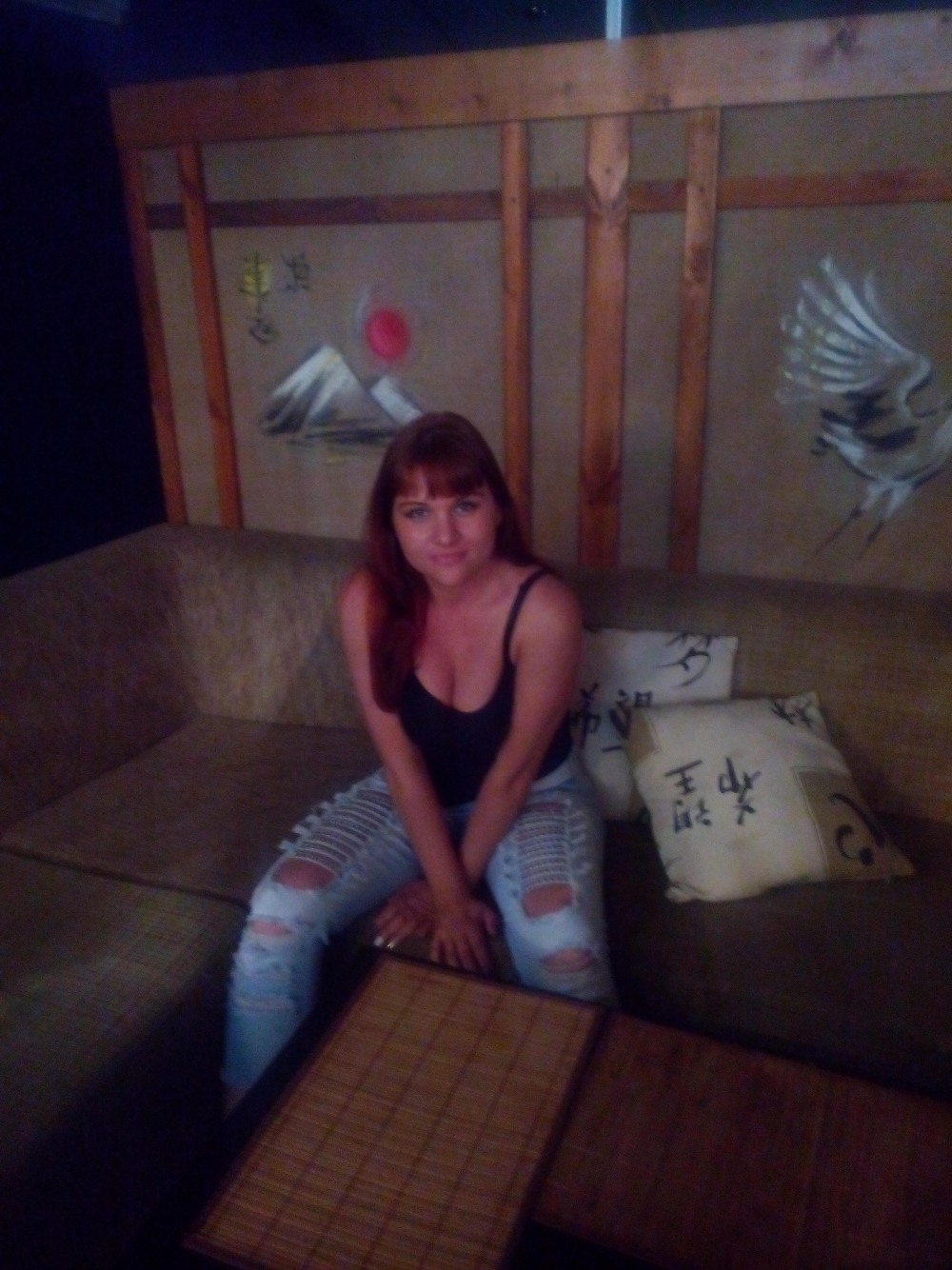 Юлия Волкова босиком
