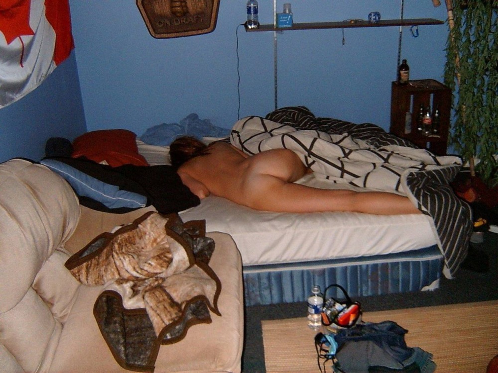 Взрослые женщины в душе домашнее