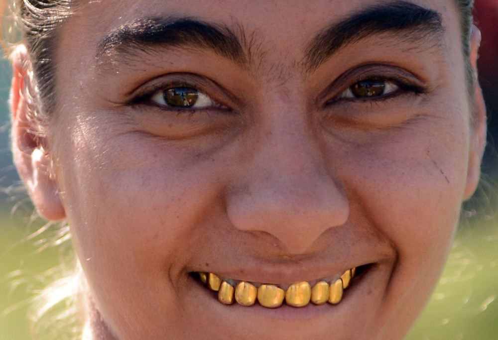 Золотые зубы фото Таджикистан