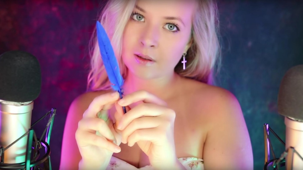 Актриса Юлия Васильева Maxim