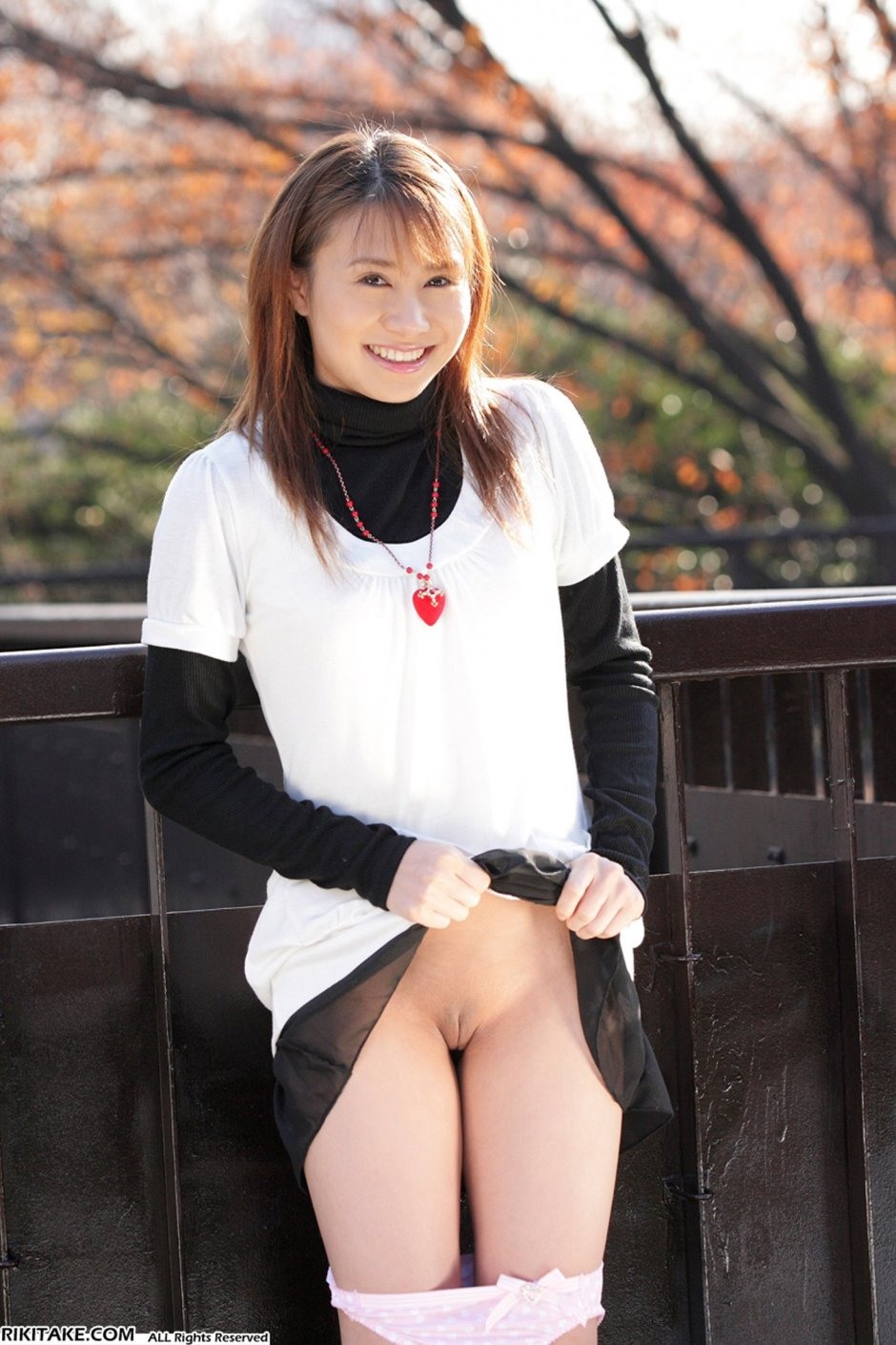 Японские девушки без трусов