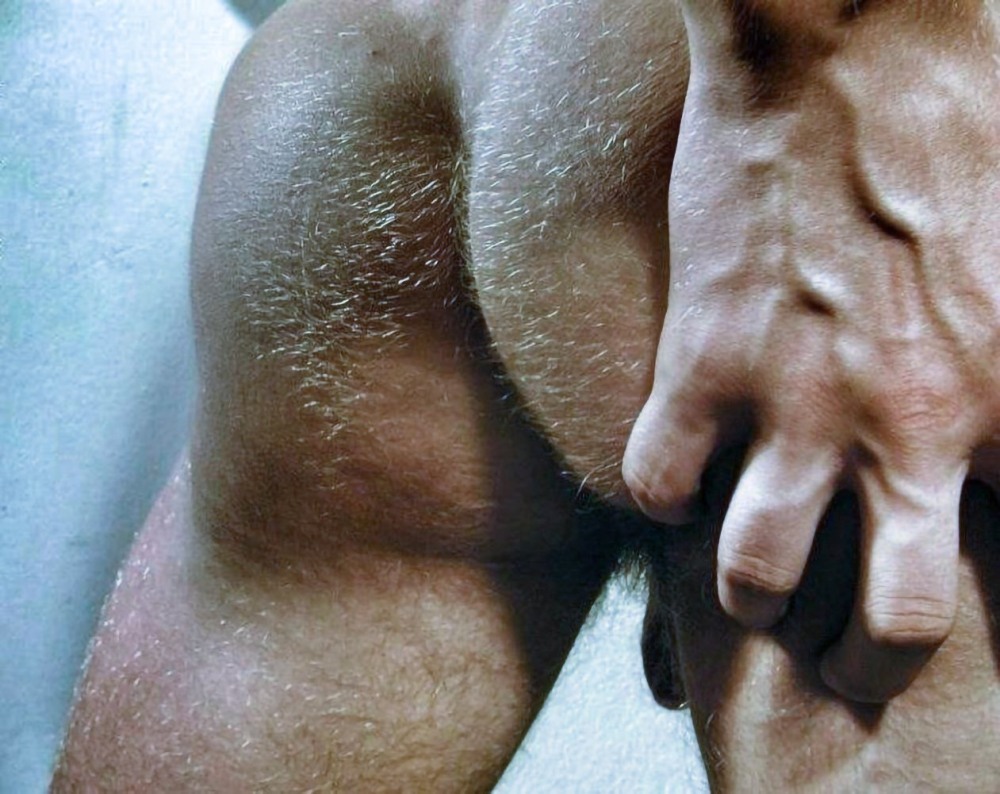 Толстые мужские задницы