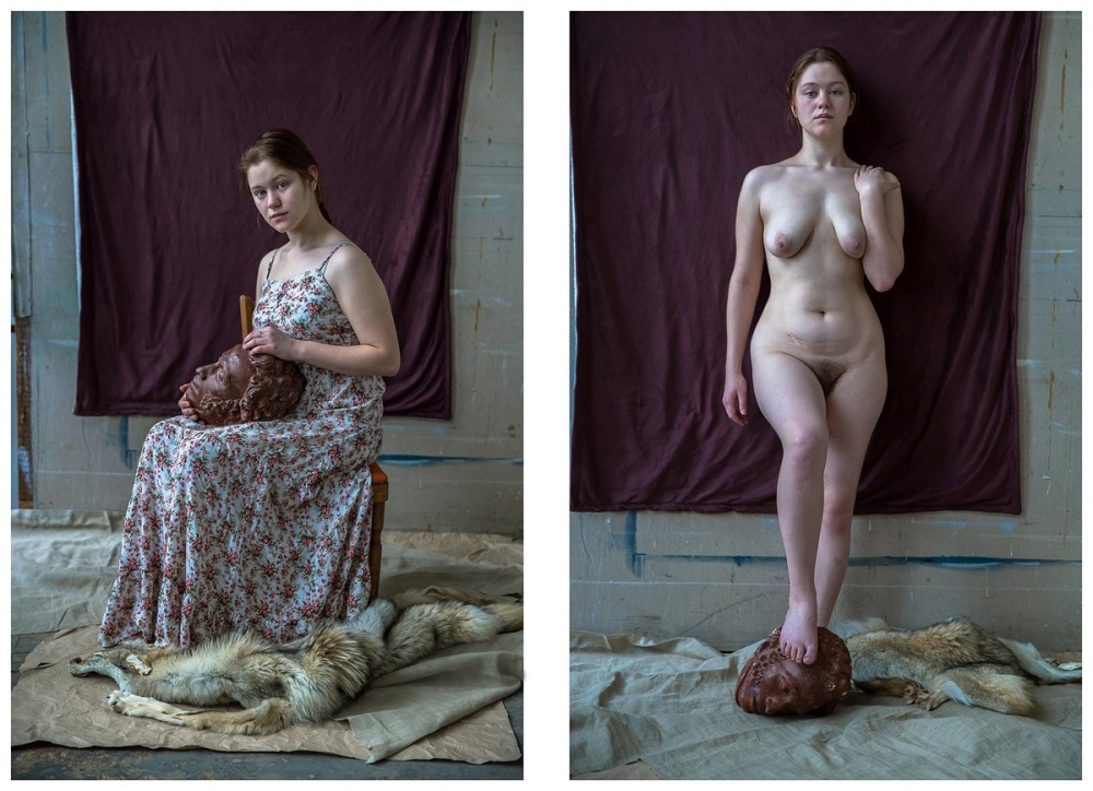 Зрелые натурщицы позируют