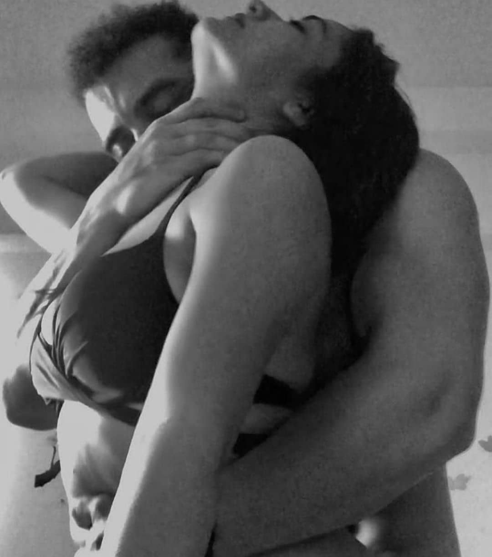 Горячие объятия