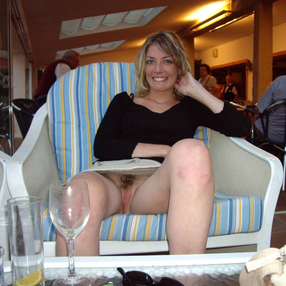 Жена без трусов Любительское